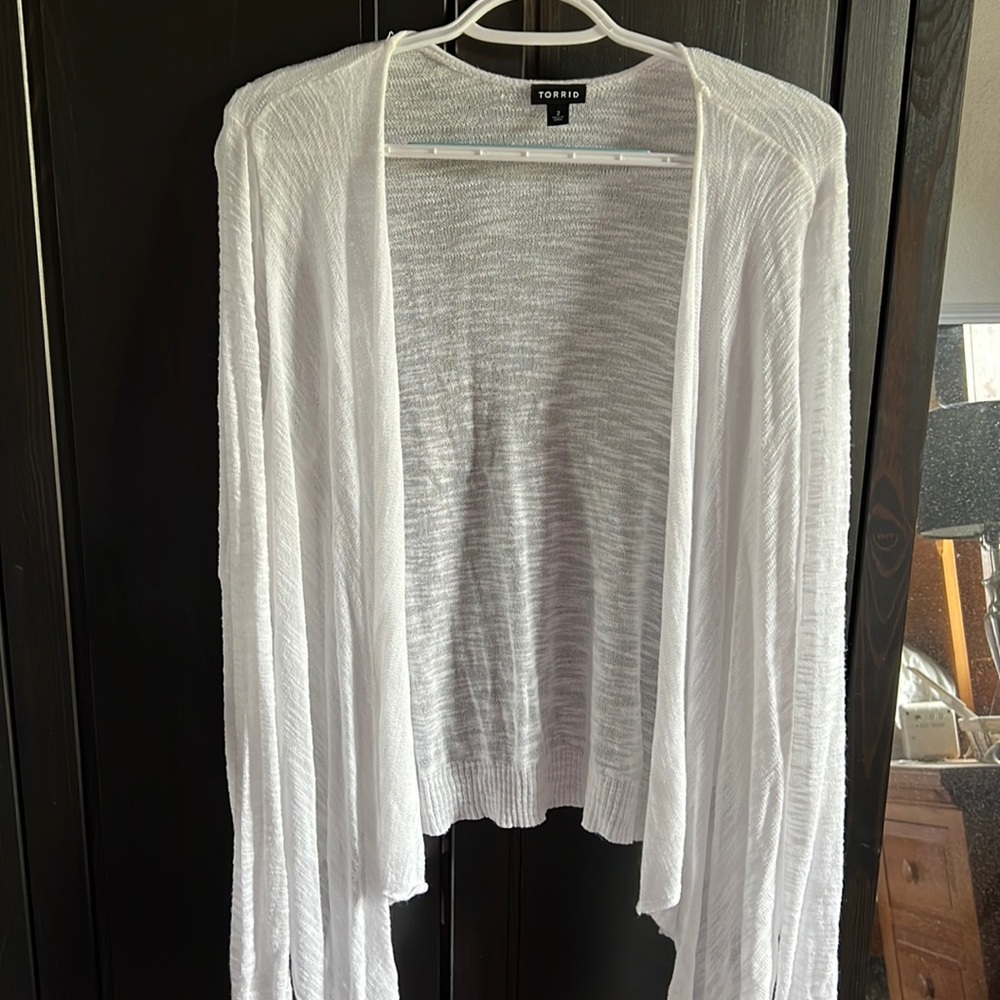 Torrid Long Sleeve Cardigan White Size 2